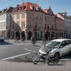 В немецком Реклингхаузене автомобиль сбил пожилую велосипедистку, есть тяжелораненая