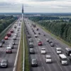Трагедия на трассе под Кёльном: скутерист погиб в массовом ДТП с участием грузовика