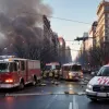 В Дуйсбурге (Германия) автомобиль столкнулся с трамваем: есть пострадавшие и задержавшие спасателей зеваки