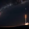 Мощный взрыв ракеты Starship Илона Маска на полигоне в Техасе: огромный огненный шар