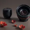 Брайан Адамс в новой роли: рок-звезда и фотограф посетил День ветеранов в Берлине