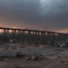 Обрушение моста в Индии: Число жертв растет, десятки пострадавших