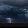 Погодный разворот: После жары на регион надвигаются мощные ливни, грозы и град