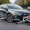 Авария в Липпе: 11-летний мальчик на электровелосипеде столкнулся с BMW, был без шлема