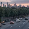 Фронтальное ДТП в Гуммерсбахе: Трое пострадавших, движение перекрыто