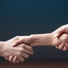 Сделка с дочерью известного телеведущего Франка Пласберга провалилась после шоу «Пещера львов»
