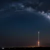 Иран вновь нанес ракетный удар по Израилю: десятки ракет выпущены вечером