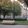 В Шверине мужчина избит до потери сознания и ограблен на скамейке