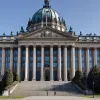 Скандал в Германии: Экс-канцлер Шольц получит огромное бюро и штат сотрудников, нарушив правила