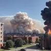 Крупный пожар в Квикборне (Германия): трое пострадавших, пожарные борются с огнем