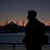 Лерой Санэ готовится уйти из «Баварии»: сообщается о «секретном рейсе» в Стамбул