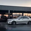 Дерзкое ДТП в Нюрнберге: молодой водитель на Mercedes врезался в АЗС, найдены наркотики