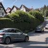 Чудесное спасение в Германии: Соседка вытащила младенца из катящегося автомобиля