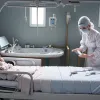 Отчаянная мать готова продать почку, чтобы спасти тяжелобольную дочь от редкого синдрома