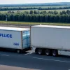 Полиция в Германии остановила грузовик с испорченными продуктами на трассе А61 из-за нарушений перевозки