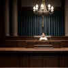 Бежавший из немецкой тюрьмы обвиняется в 55 эпизодах насилия над 11-летней падчерицей