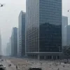 Нашествие "любовных жуков" в Южной Корее: города заполонили миллионы насекомых