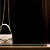 Личность покупателя Birkin Bag за рекордные €8,6 млн на аукционе Sotheby's в Париже раскрыта