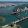 В Дюссельдорфе ввели крупный штраф за купание в Рейне: запрет действует с 14 августа